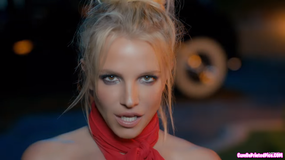 britney spears 10.png
