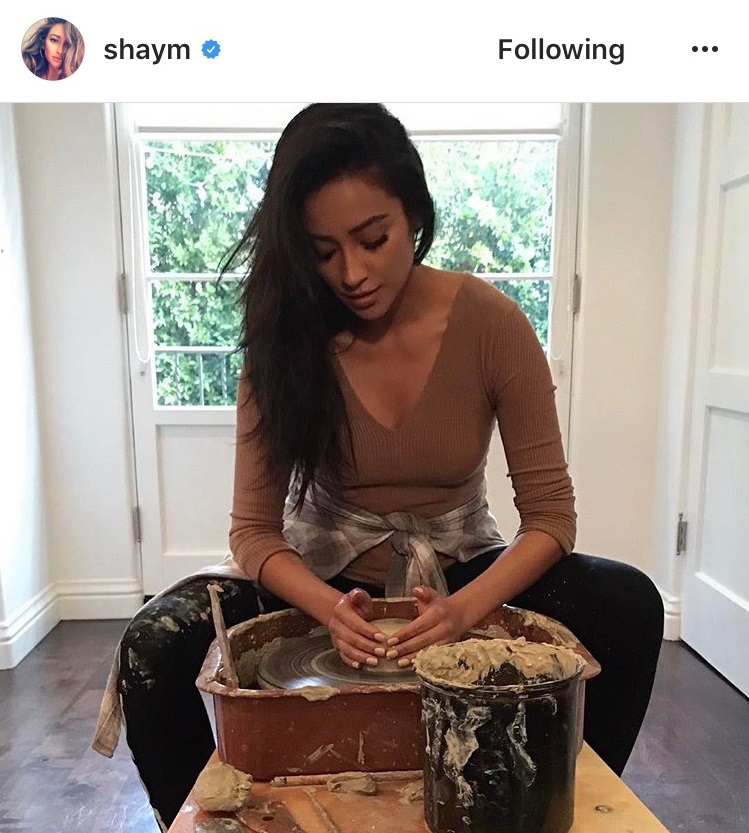 Shay Mitchell.PNG