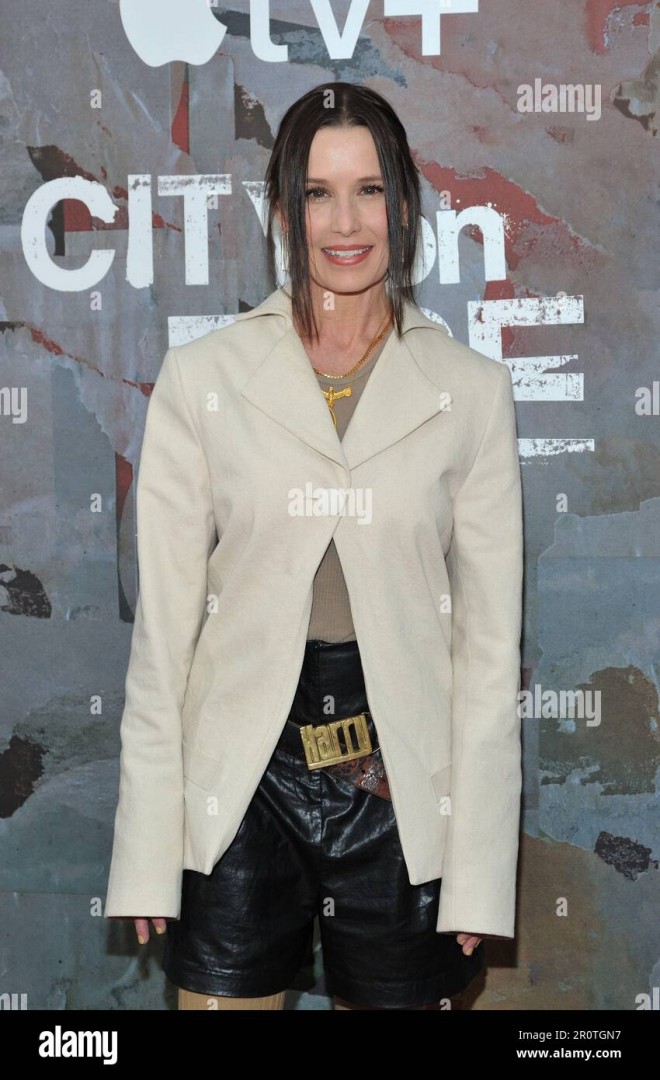 new-york-usa-09th-may-2023-shawnee-smith-attends-the-premiere-of-city-on-fire-at-alamo-drafthouse-cinema-in-brooklyn-ny-on-may-9-2023-photo-by-stephen-smithsipa-usa-credit-sipa-usaalamy-live-news-2R0TGN7.jpg