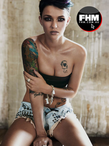 Lesbian-Ruby-Rose-looks-sexy-new-issue-FHM.jpg