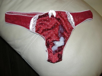 Cum on sister's panties