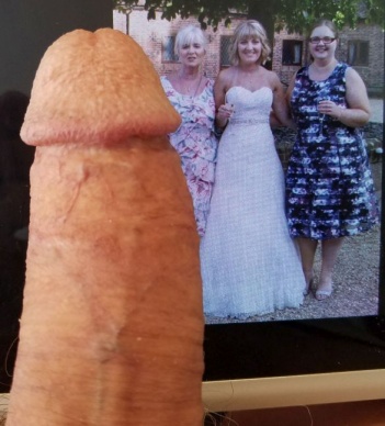 Post Mothers and Daughters to be cocked by my old cock